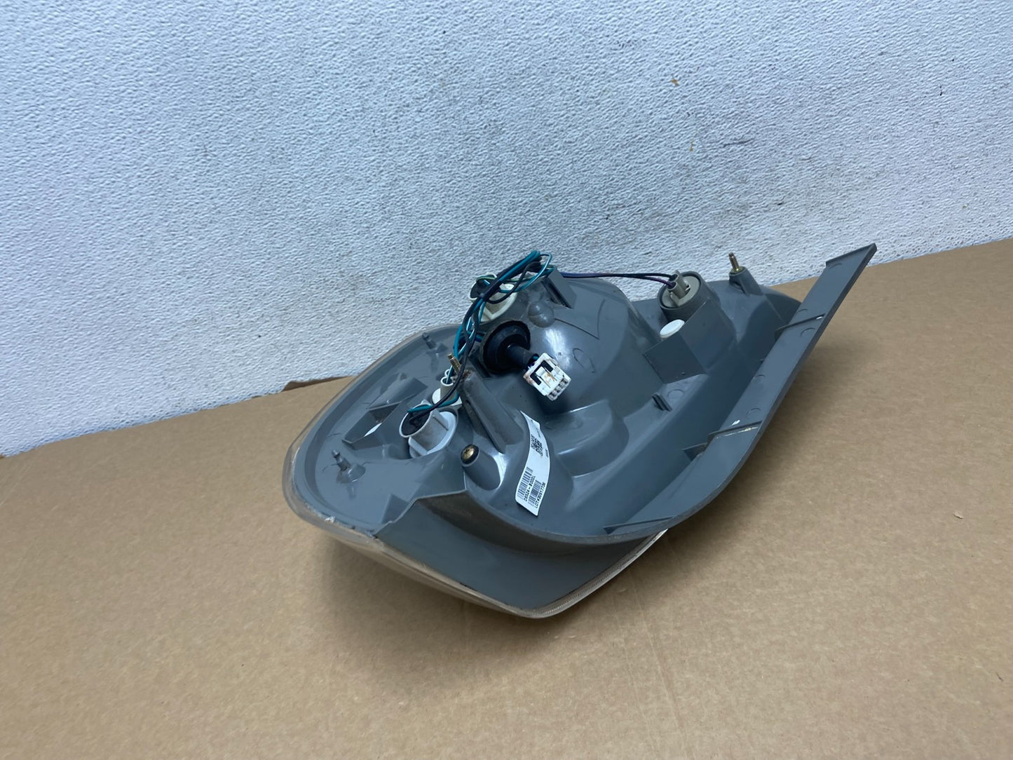 2002 2003 2004 Nissan Altima Tail Light Left Driver Lh Side AF7268 DW4