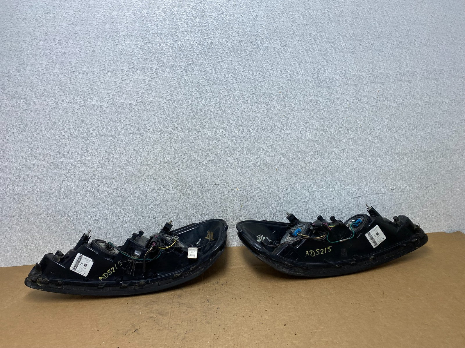 2004 to 2008 Pontiac Grand Prix Left+Right Side Black Headlights AD5215 DW9