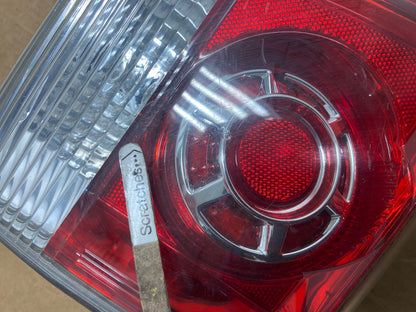 2007 to 2012 GMC Acadia Left Driver Lh Side Tail Light Inner AD5423 LK3