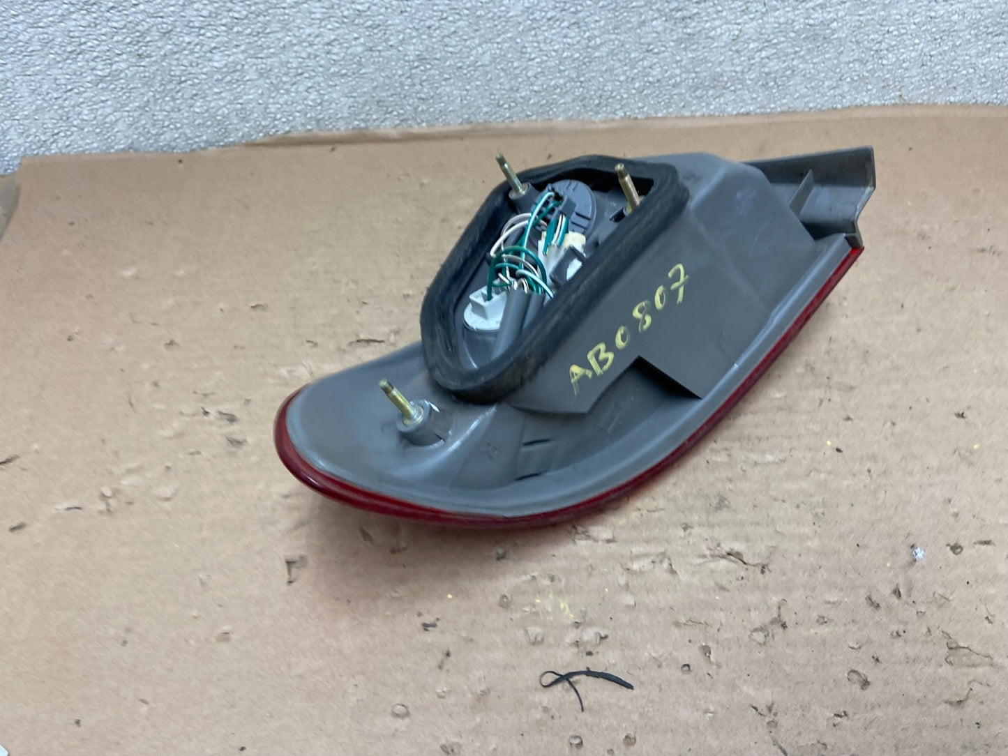 1998 1999 2000 Toyota Corolla Right Passenger Side Tail light OEM AB0807 LK4
