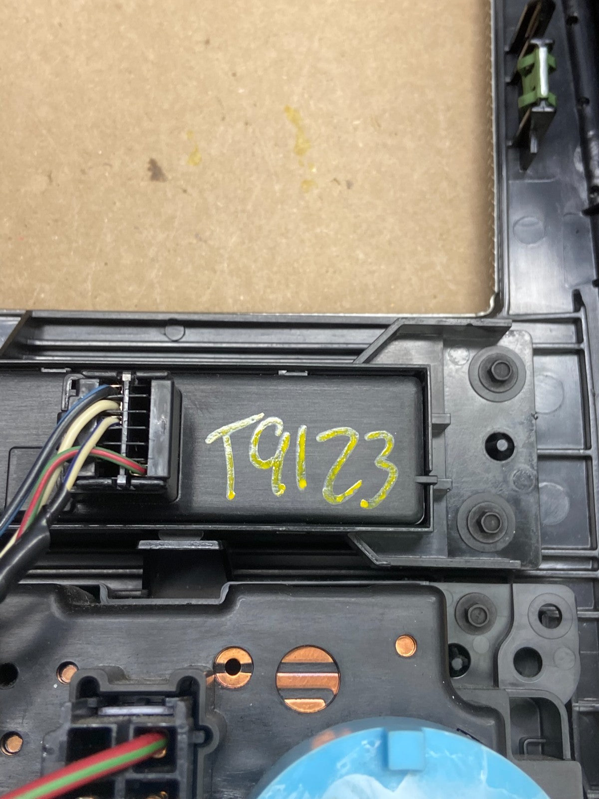 2008 to 2010 Jeep Grand Cherokee Center A/C Heater Climate Control t9123 DG6