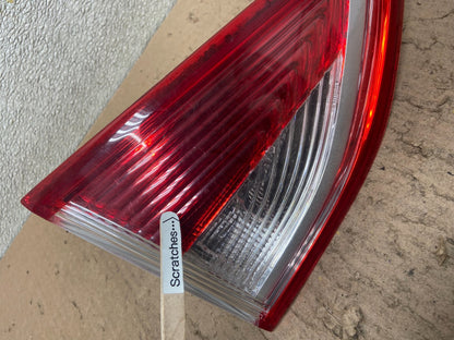 2013 to 2016 Ford Escape Left Driver LH Side Inner Tail Light OEM Y4870 DW3
