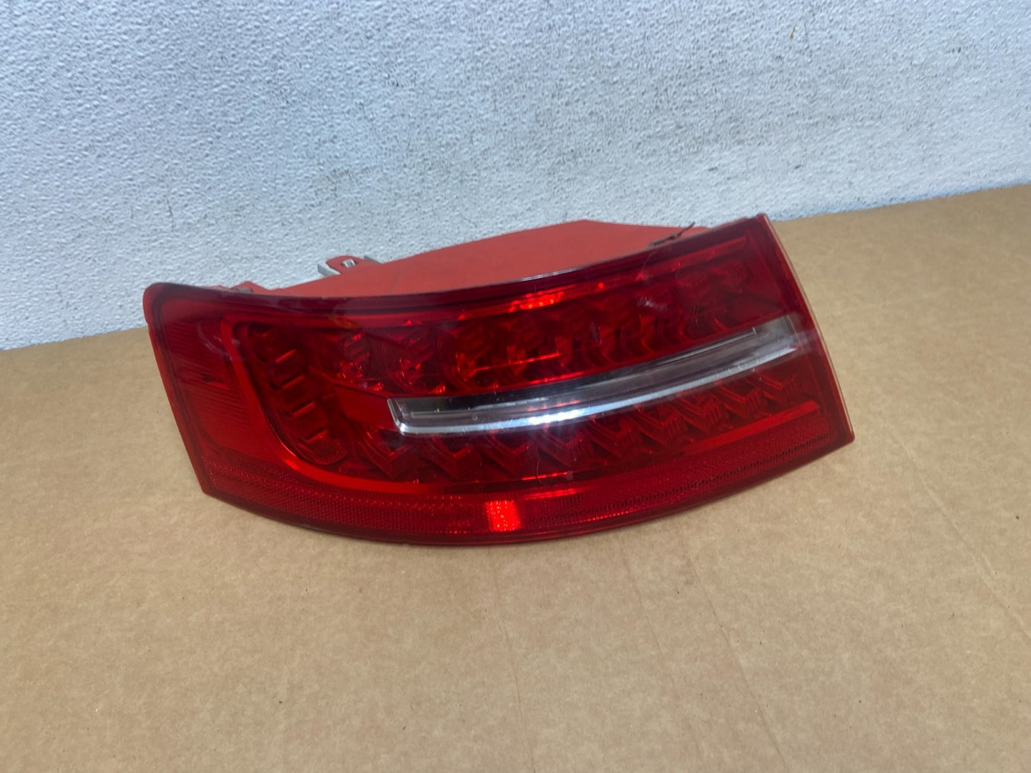 2009 2010 2011 Audi A6 Left Driver LH Side Tail Light ad5272 DG0