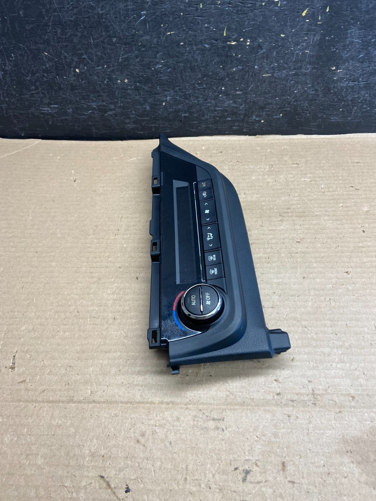 2014 to 2016 Toyota Corolla Climate Heater A/C AC Control Panel AH3555 DG1