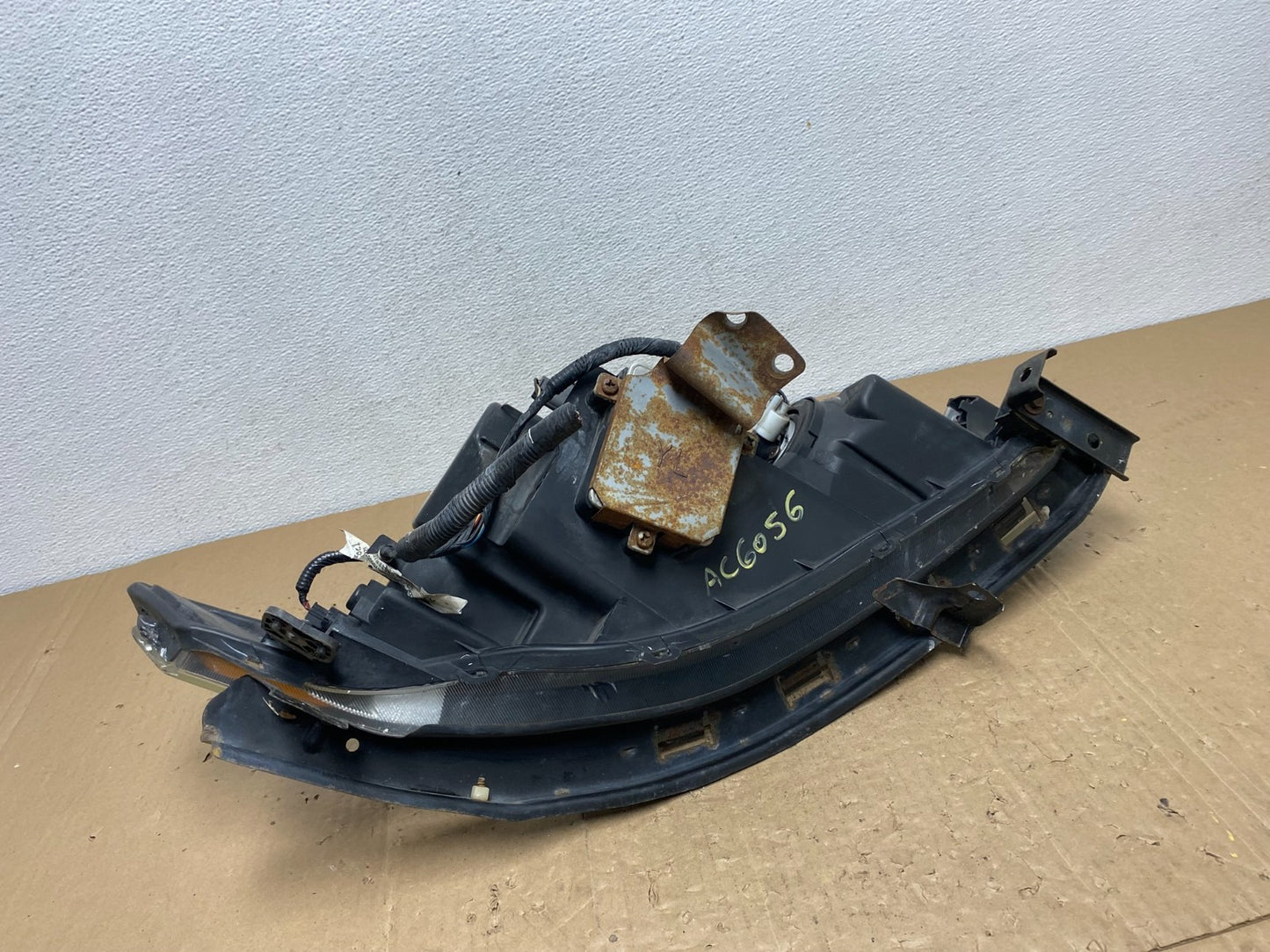 2004 2005 2006 Acura TL Headlight Left Driver LH Side Xenon HID AC6056 DW7