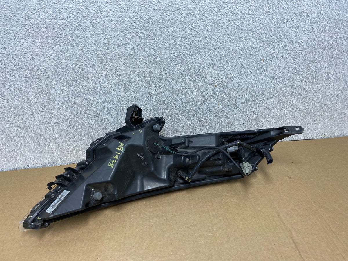 2015 to 2017 Nissan Juke Nismo Left LH Side LED Turn Signal AG19786