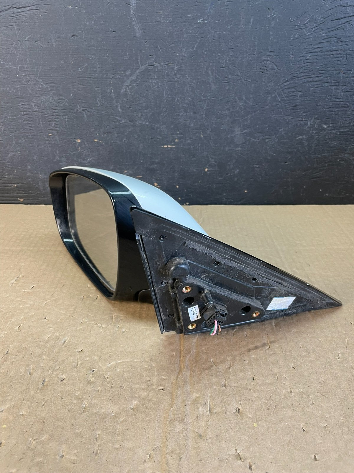 2012 to 2017 Hyundai Veloster Left Driver LH View Door Mirror AC9857 DW5