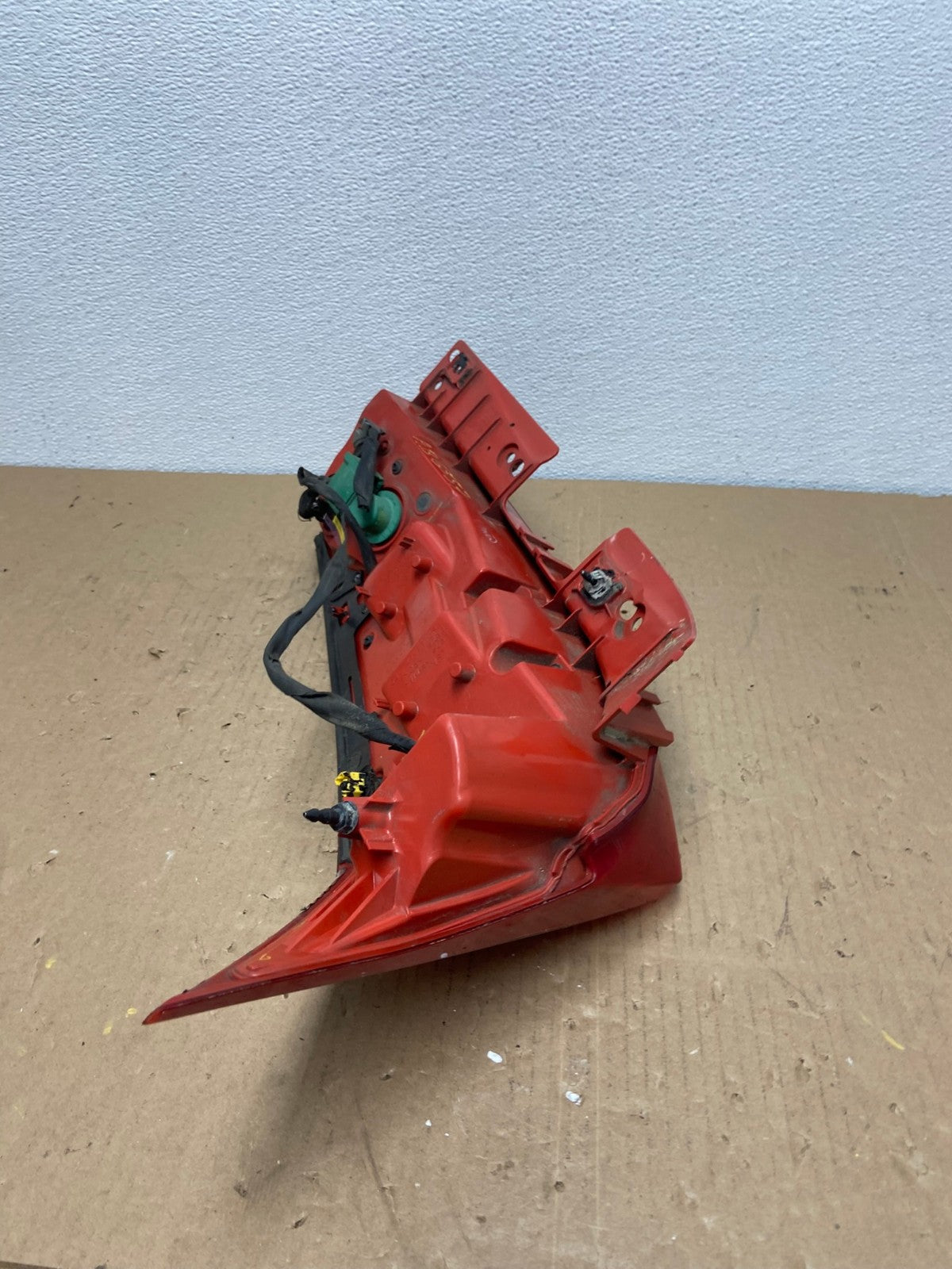 2010 to 2016 Cadillac Srx Left Driver Lh Side Tail Light OEM AB6557 LK5