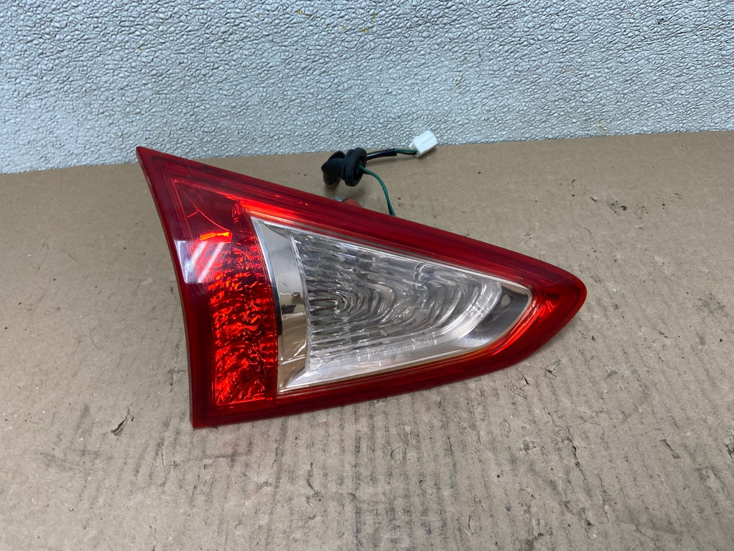 2008-2012 Infiniti Ex35 Inner Light Left Driver Tail Light OEM AB6031 LK0