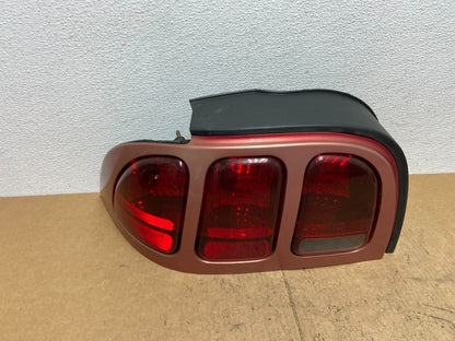 1996 1997 1998 Ford Mustang Left Driver LH Side Tail Light Oem AC3665 DW0