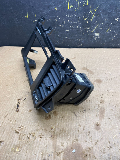 2011 2012 2013 Kia Optima Front  Dash Radio Bezel Trim Air Vent OEM Z4539 DG2