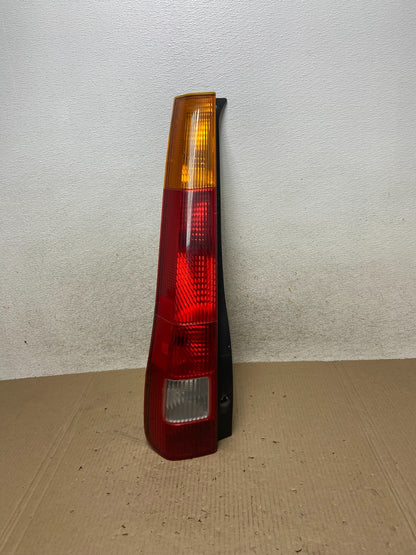 2002 2003 2004 Honda Crv Cr-v Left Driver Lh Tail Light AI9619 LK0