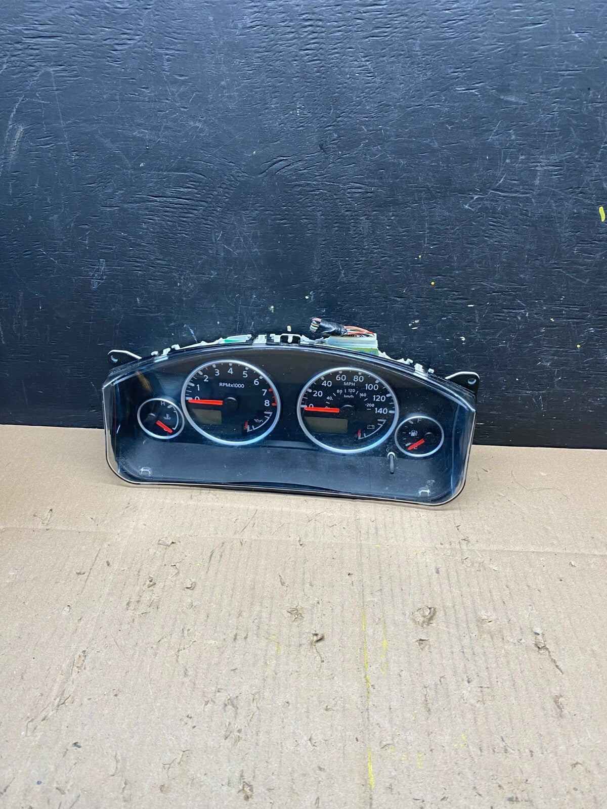 2005 to 2012 Nissan Pathfinder Speedometer Cluster Gauge L9043 DG0