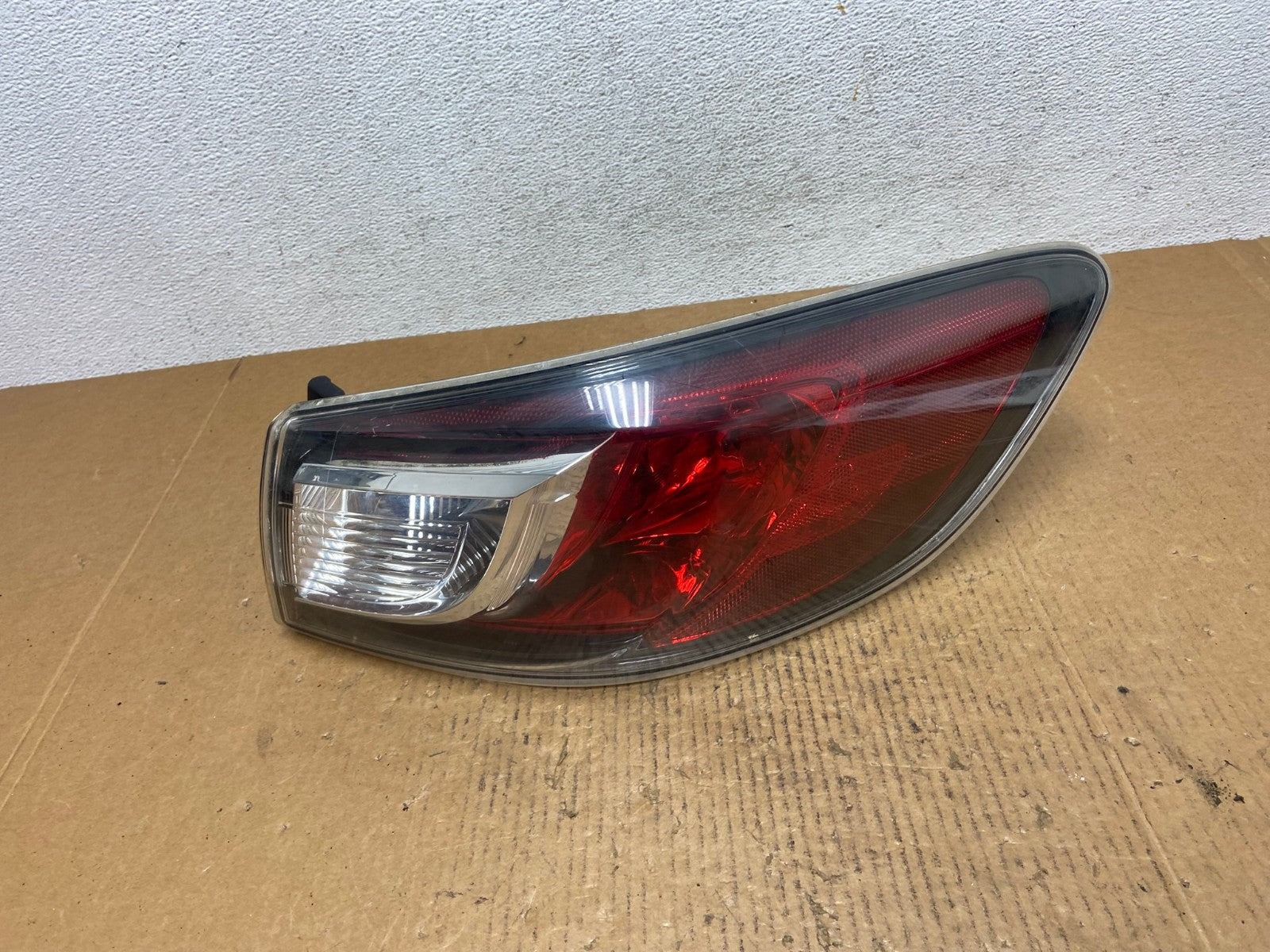 2010 2011 2012 2013 Mazda 3 Right Passenger Rh Side Tail Light AE0297 LK0