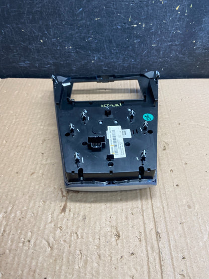 2016-2017 Chevy Equinox Terrain Radio Face Climate Control Panel Bezel AF6351 DG4
