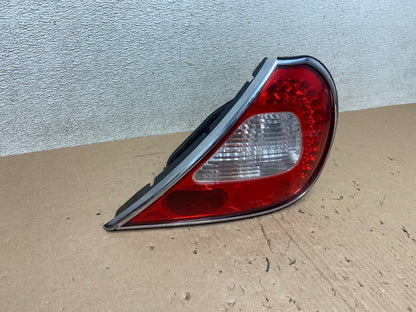 2008 to 2009 Jaguar XJ8 Right Passenger RH Side Tail Light OEM R5658 DG2