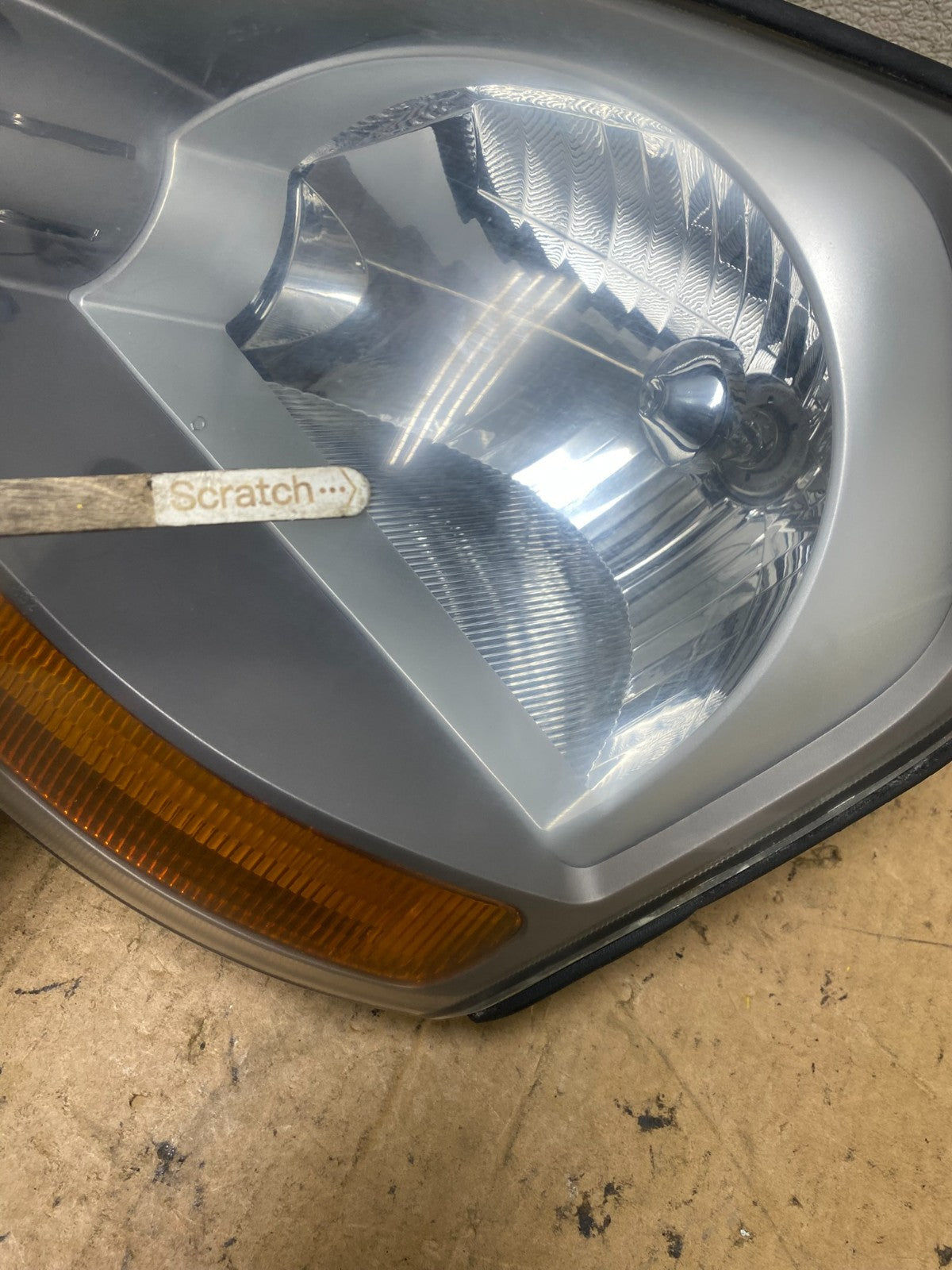 2005 2006 2007 2008 Hyundai Tucson Left Driver Lh Side Headlight T3373 DG4
