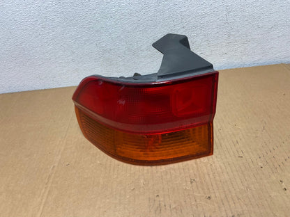 1999 2000 2001 Honda Odyssey Left Driver LH Side Tail Light AD0846 LK0