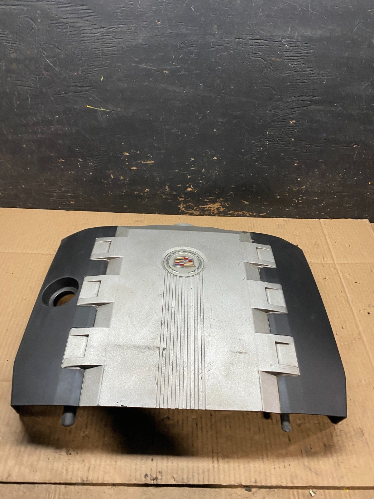 2008 to 2012 Cadillac CTS 3.6L Plastic Engine Cover Shield Oem T6613 DG1
