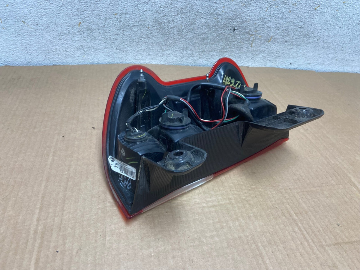 2013 to 2017 Nissan NV200 Right Passenger RH Side Tail Light AI6884 LK4