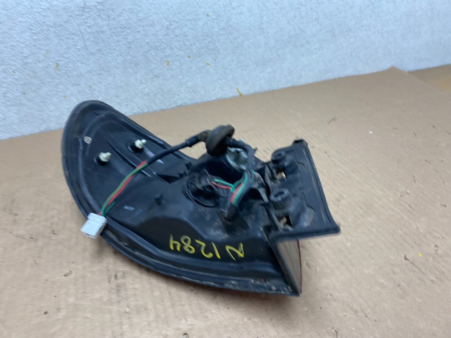 1995 to 1998 Mazda Millenia Right RH Side Tail Light Oem N1284 PS8