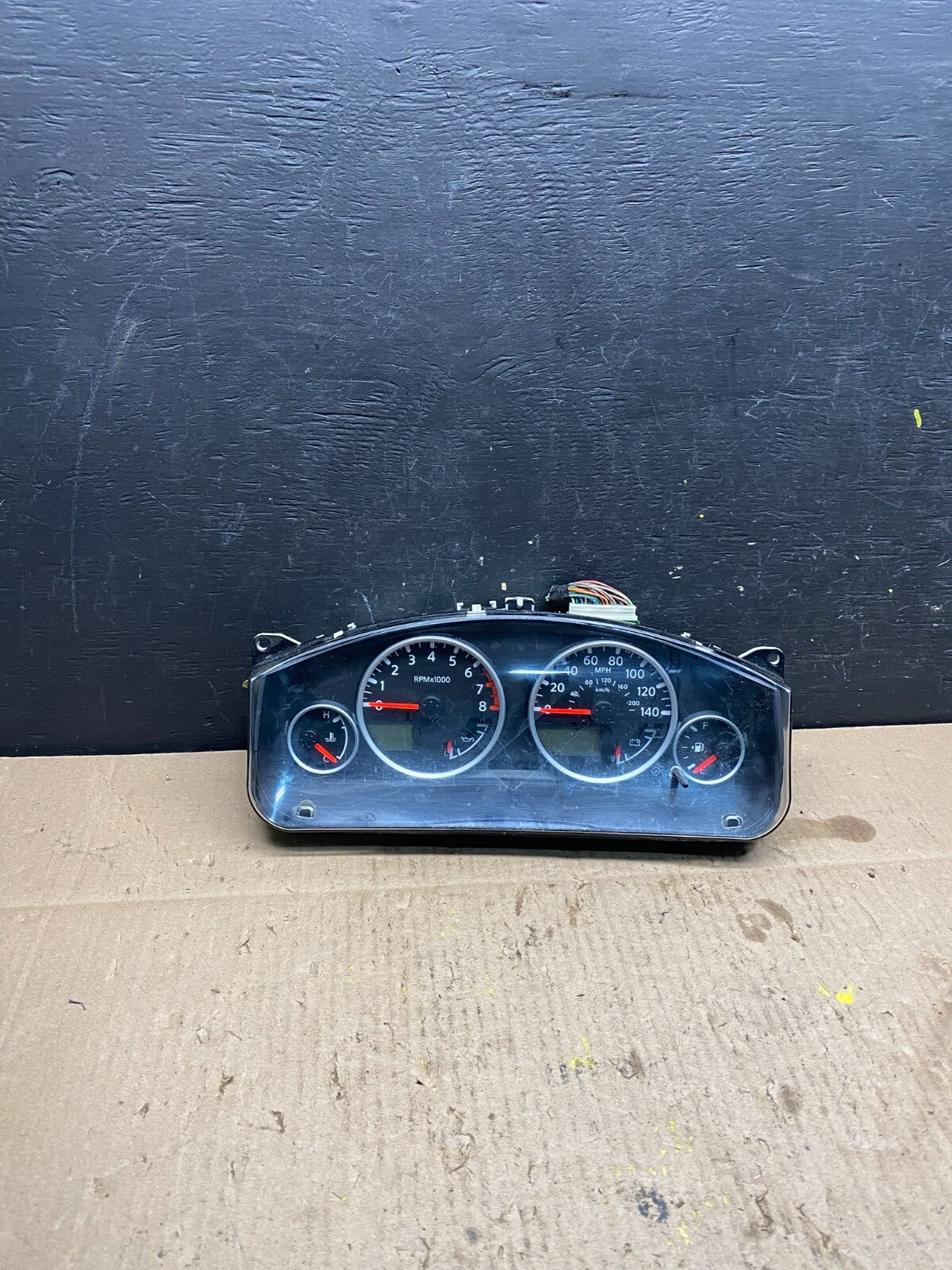 2005 to 2012 Nissan Pathfinder Frontier Xterra Speedometer Cluster Gauge M79380