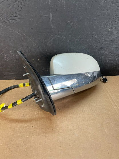 2007 - 2014 Cadillac Escalade Left Driver Door Mirror Turn Signal AE8320 DW1