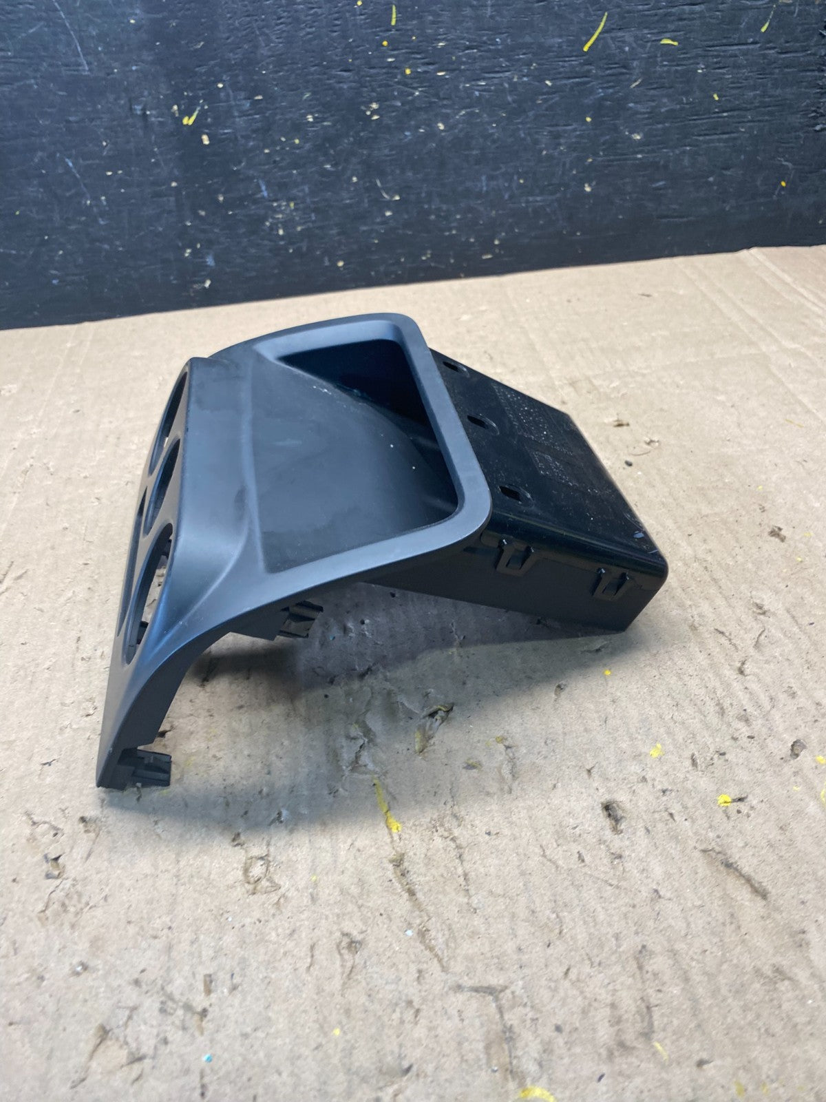 2009-2015 Volkswagen Tiguan Climate Control Bezel Dash Trim Panel R8984 DG2