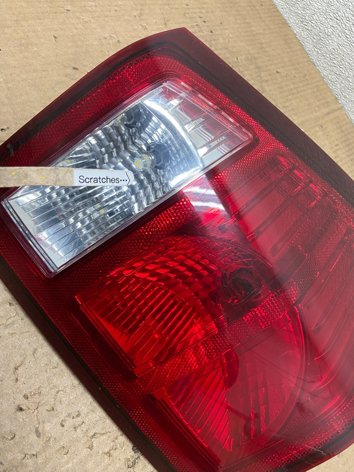 2007 to 2010 Jeep Grand Cherokee Left Driver Lh Tail Light Oem AA7132 DW3
