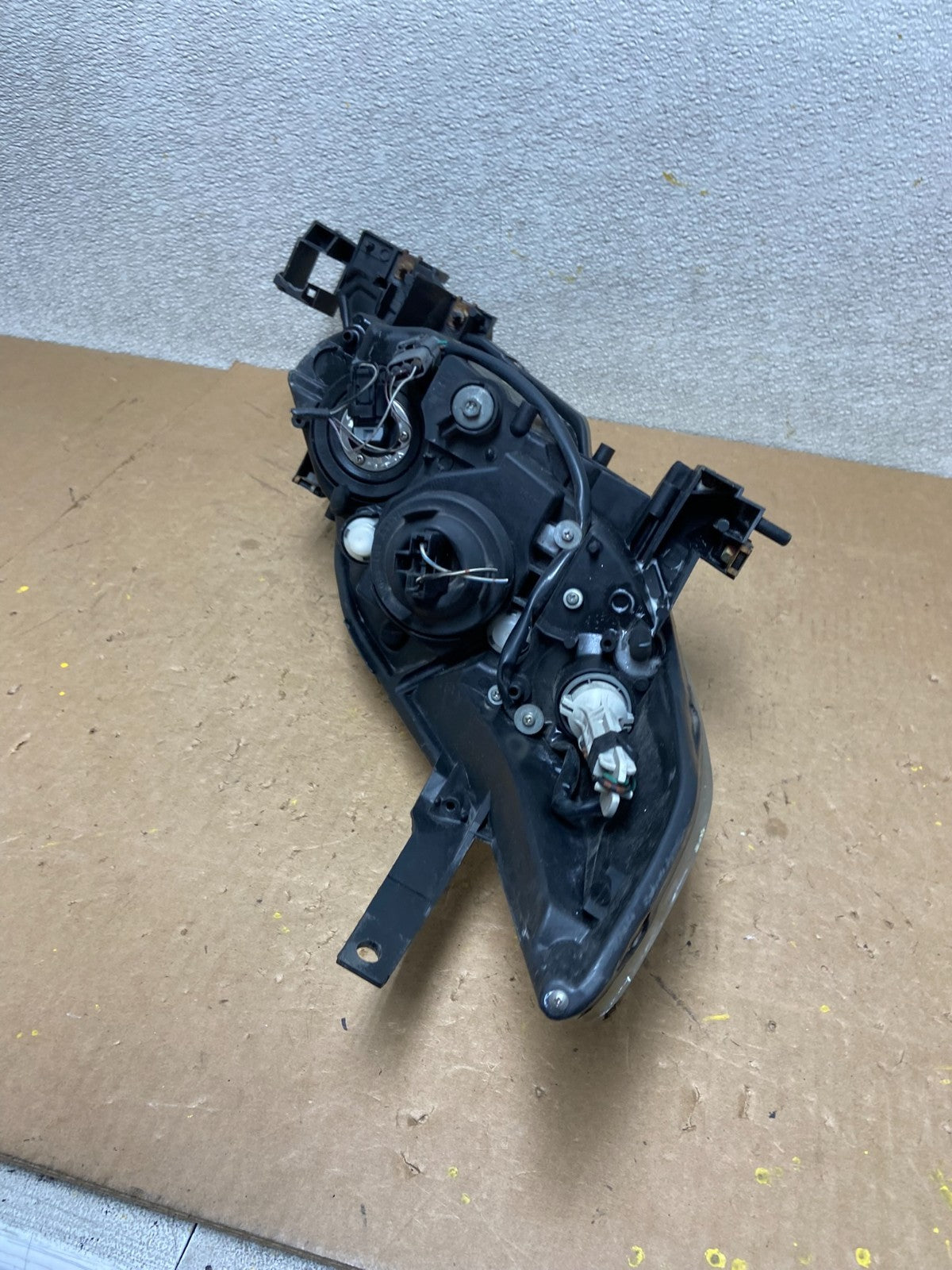 2006 2007 Mazda 5 Left Driver LH Side Halogen Headlight OEM Z7998 DW9