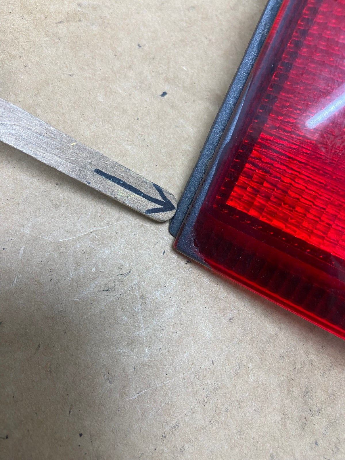1999 2000 2001 Honda Odyssey Right Passenger RH Tail Light Inner AE2984 LK6