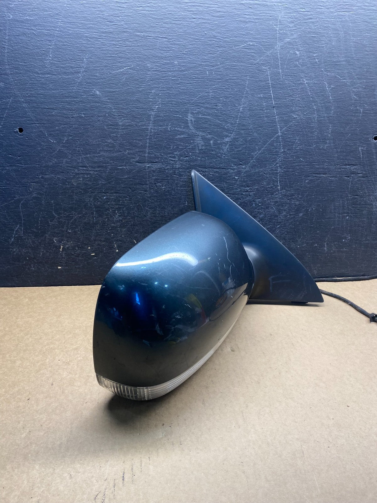 2004 to 2007 Volkswagen Touareg Right Power View Door Mirror AG6018 DW1