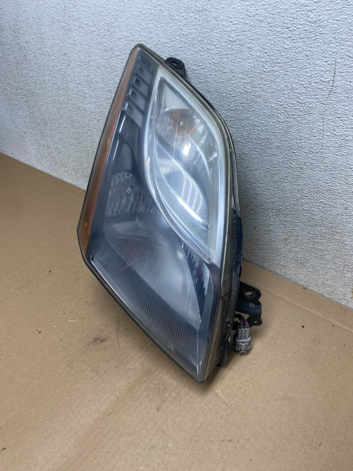 2010 2011 2012 Nissan Sentra Halogen Right Passenger RH Side Headlight S0200 DW1