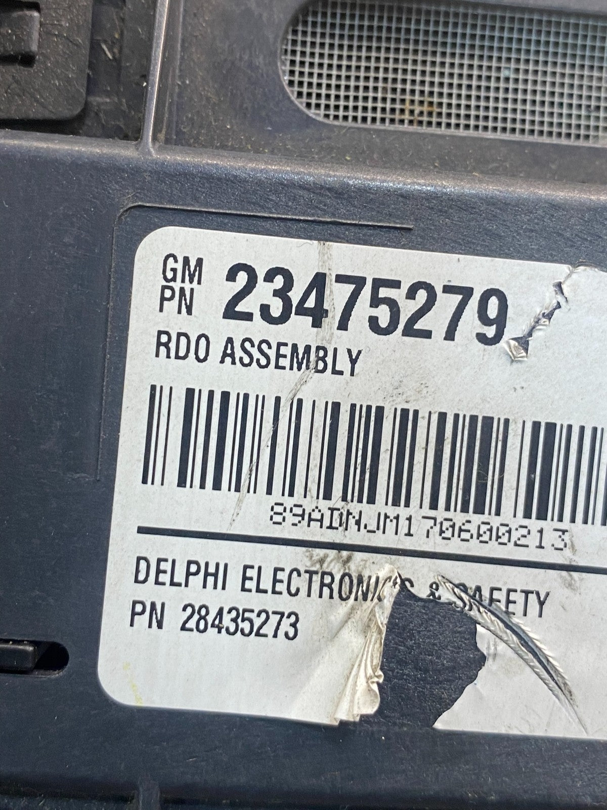 2015-2024 Chevrolet Express GMC Savana Radio AM FM mp3 Aux Input AE7731 DW6