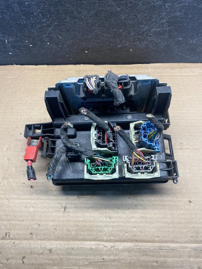 2006 2007 Chrysler 300 Totally Integrated Power Module Fuse Box TIPM AF4023 DW0