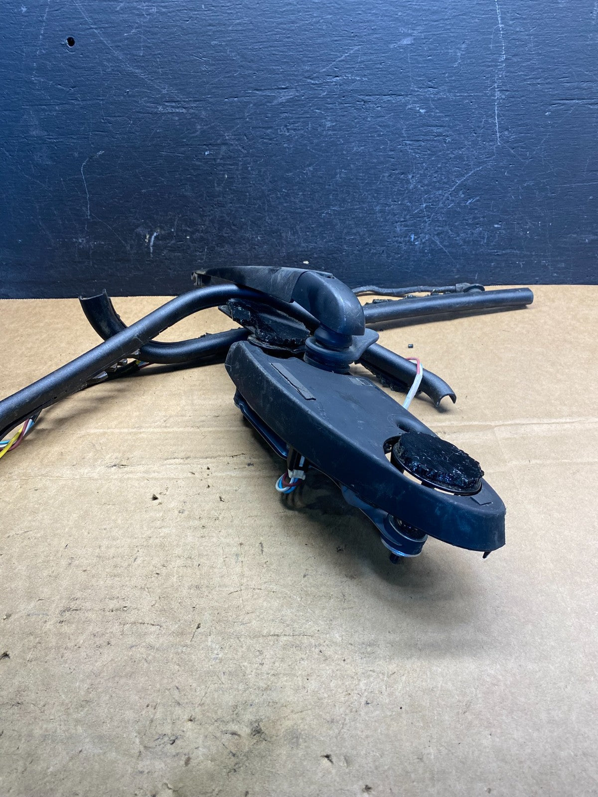 2011-2013 Jeep Grand Cherokee Tailgate Back Door Rear Wiper Motor Wiper ad7386DG2