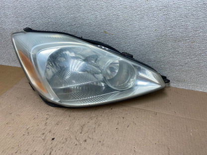 2004-2005 Toyota Sienna Right Passenger Halogen Headlight OEM Z6181 DW1