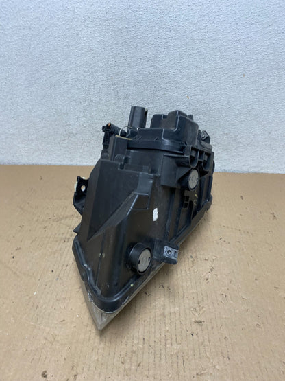 2009-2011 BMW 3 Series 328i 4/D Sedan Headlight Halogen Right Passenger AF32258