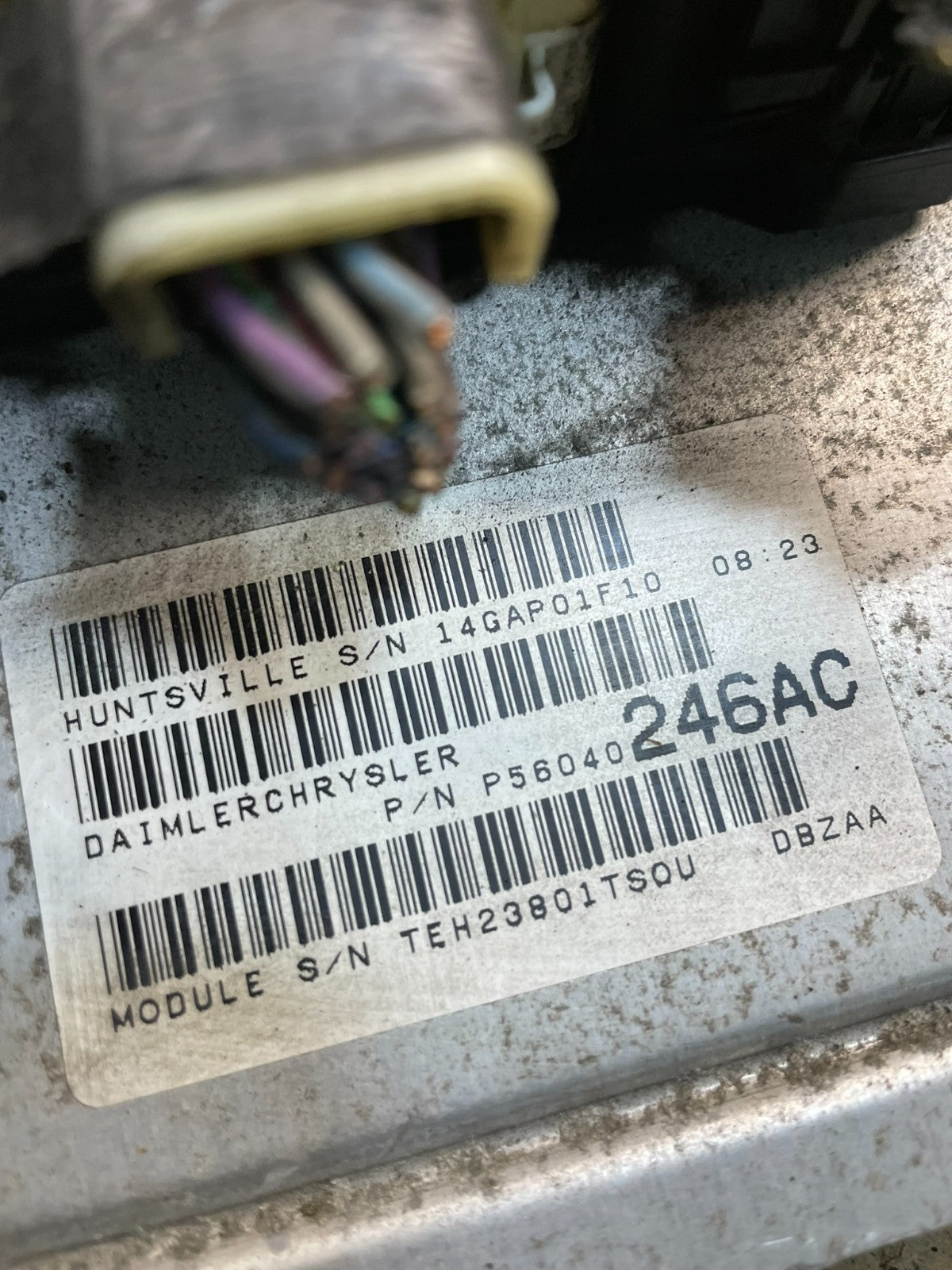 2001 Dodge Durango 4.7L  Engine Computer Module ECU PCM W6722 DG3
