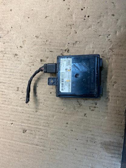 2013 to 2018 Ford Lincoln Rear Radar Blind Spot Module ac0536 DG0