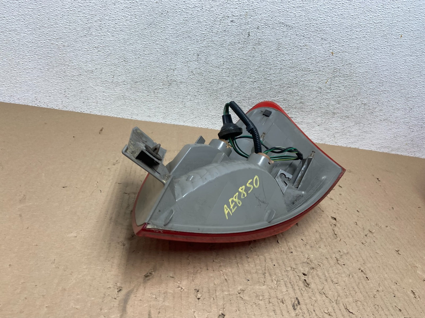 2008 to 2015 Nissan Rogue Left Driver Lh Side Tail Light AE8850 LK6