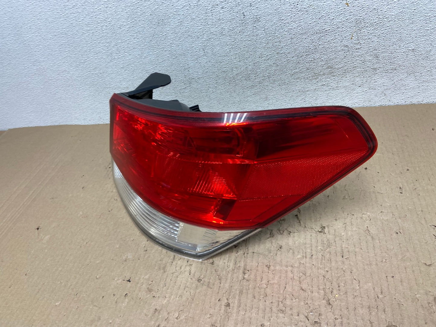 2010 to 2014 Subaru Legacy Right Passenger Rh Side Tail Light AF2833 LK1
