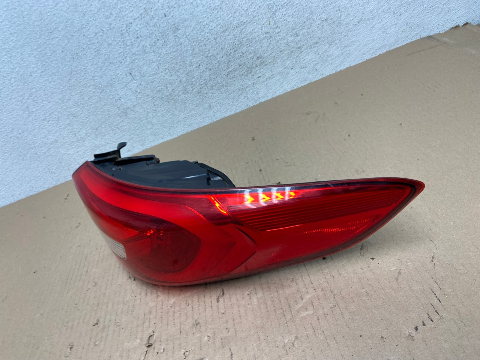 2015 2016 2017 Hyundai Sonata Right Passenger Rh LED Tail Light AE7300 LK1