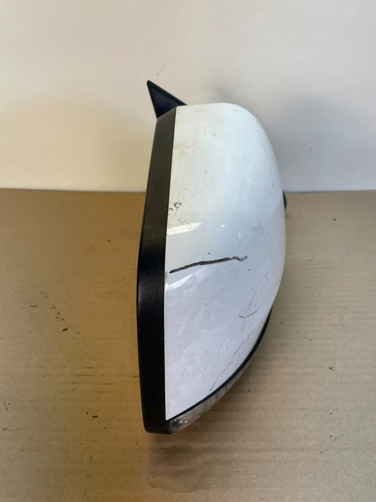 2011 to 2021 Dodge Durango Right Passenger Turn Sgn View Door Mirror ah8653 DG9