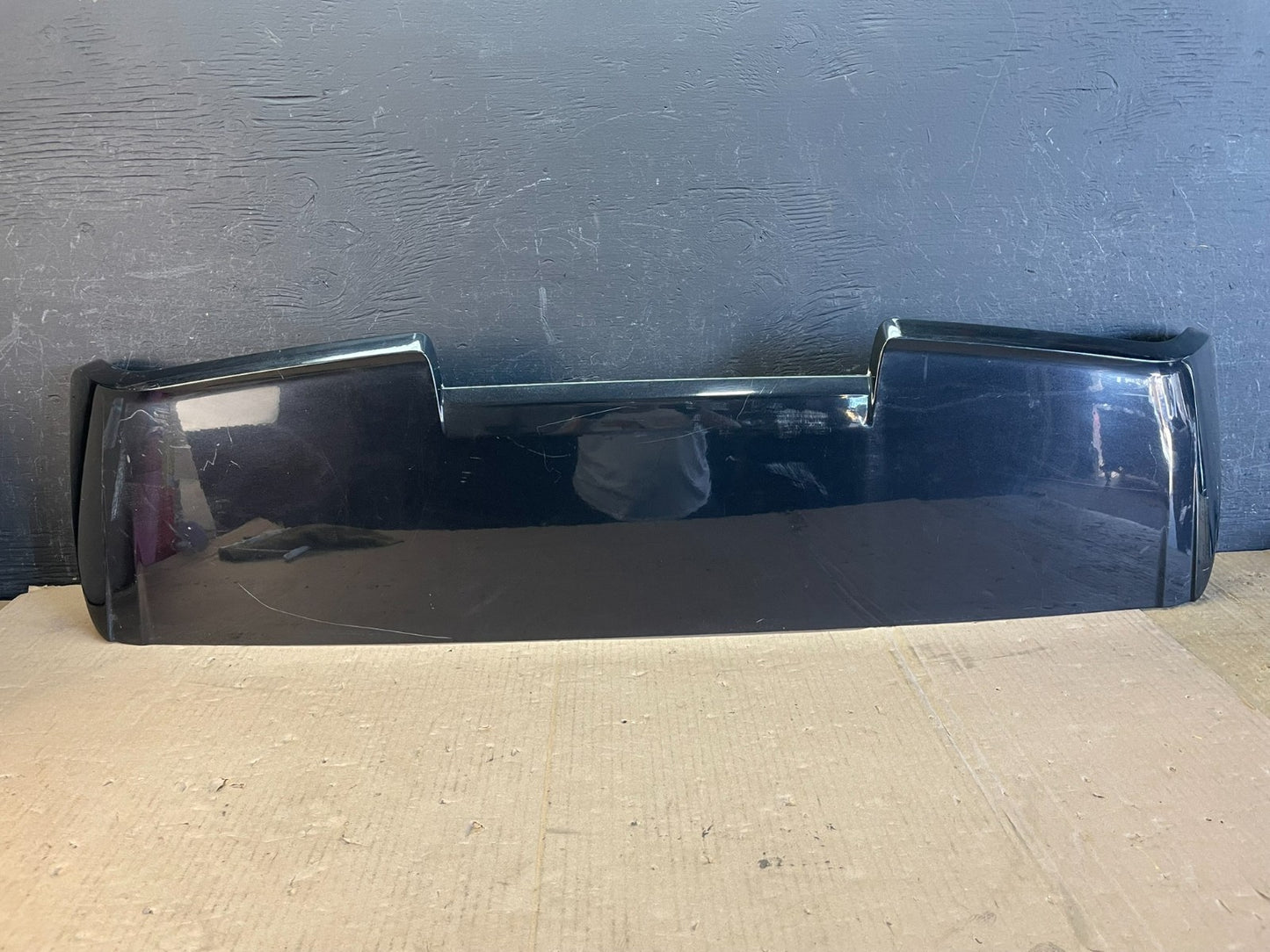 2008 2009 2010 Porsche Cayenne Rear Spoiler Third Brake Light Wing AD8574 DG0