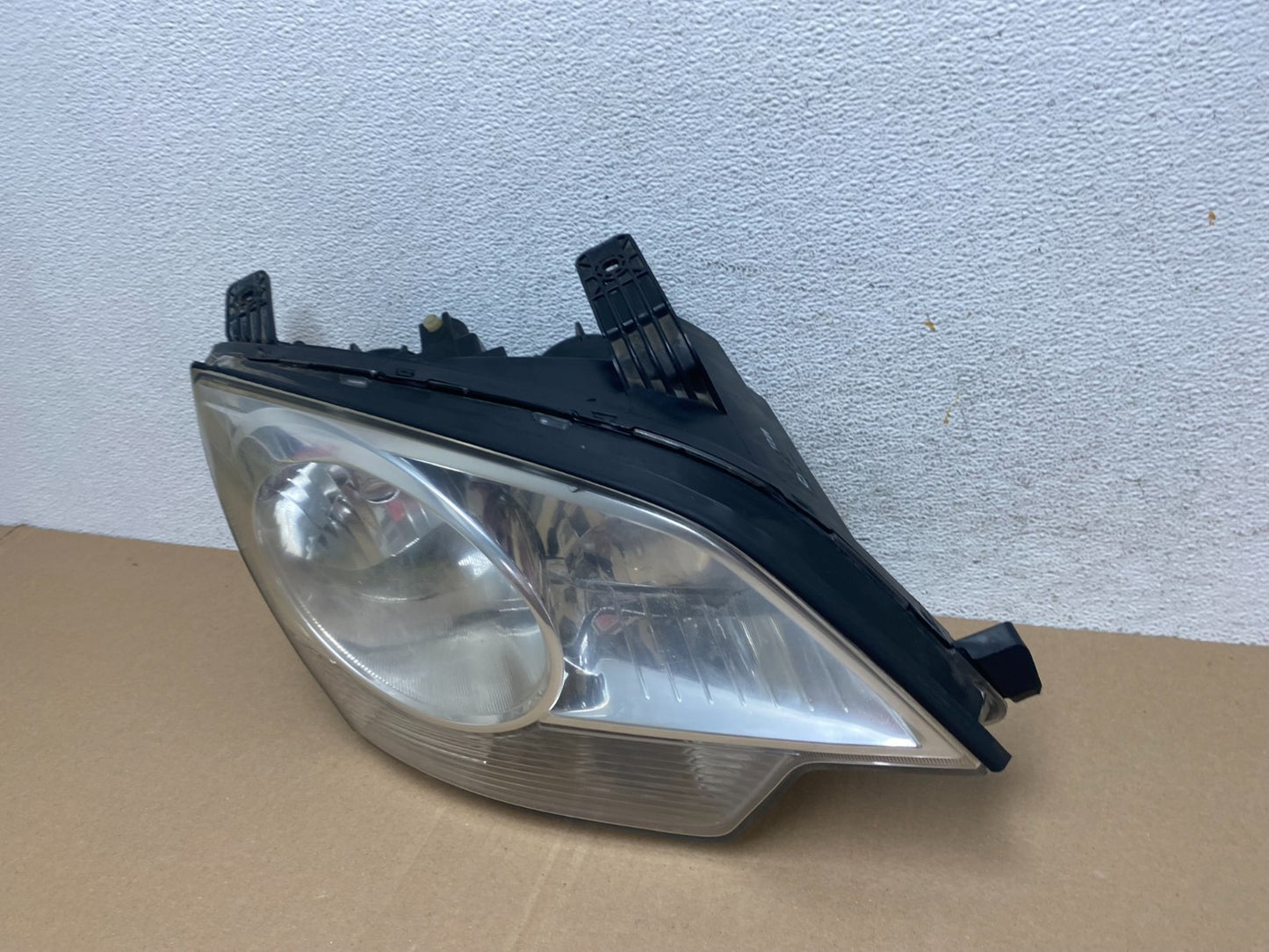 2008 2009 2010 Saturn Vue Right Passenger Halogen Headlights AE7138 DW1