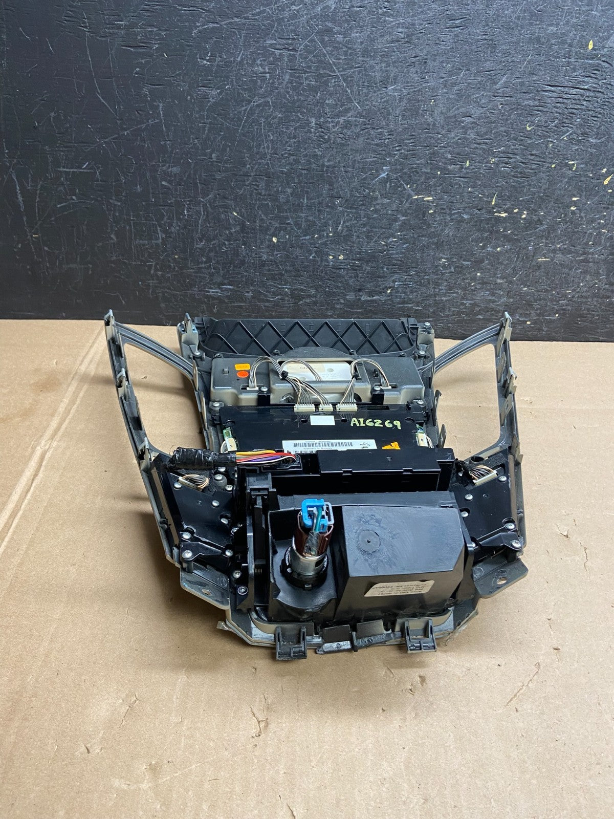 2009-2013 Cadillac CTS A/C Heater Radio Climate Control Panel Bezel OE AI6269 DG8