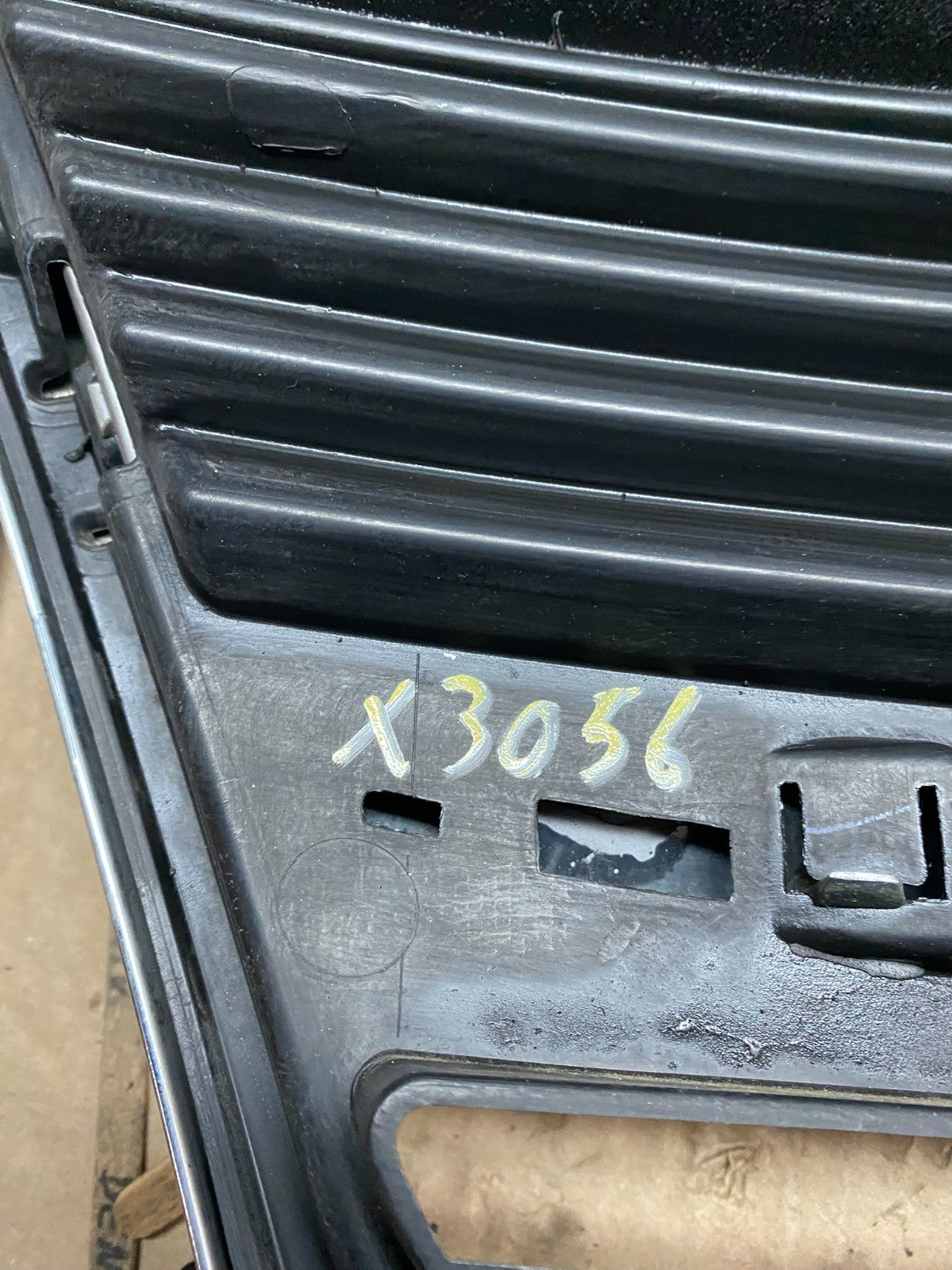 2009 to 2010 Dodge Journey Chrome Front Upper Grill Grille OEM X3056 DG7