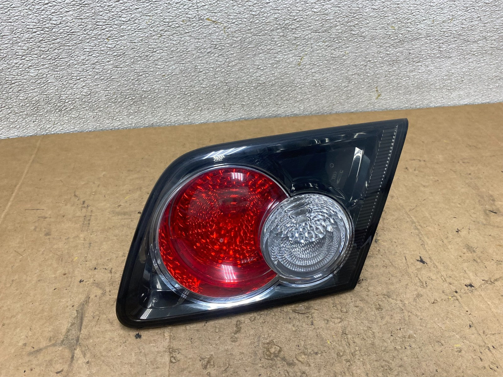 2006-2008 Mazda Speed 6 Right Passenger Side Tail Light Inner OEM T5280 DW0