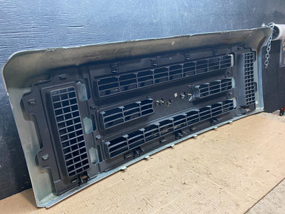 2008 to 2014 Ford Econoline E150 E250 Front Upper Chrome Grill Grille y6479 DG6